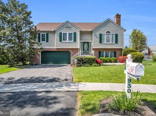 930 Chowning Dr, Hummelstown, PA 17036