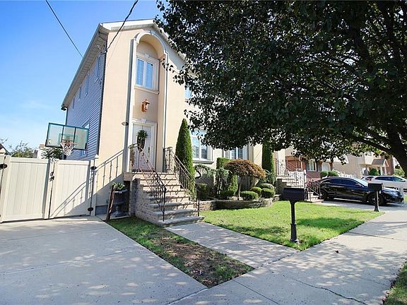 2nd image of 292 Kiswick St