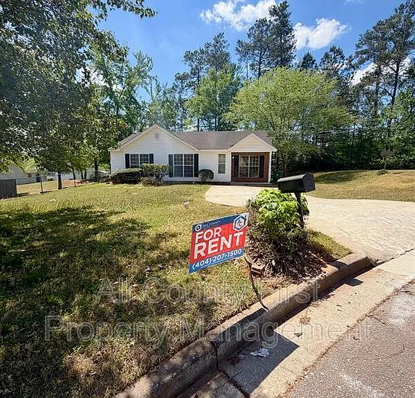 3335 Crestview Ct — Photo 1