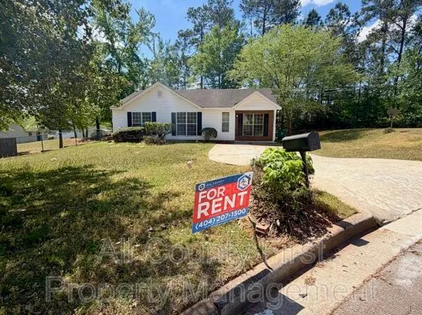 3335 Crestview Ct, Ellenwood, GA 30294