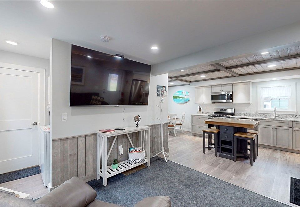 4 Wheeler Ave, Hammondsport, NY 14840 Zillow