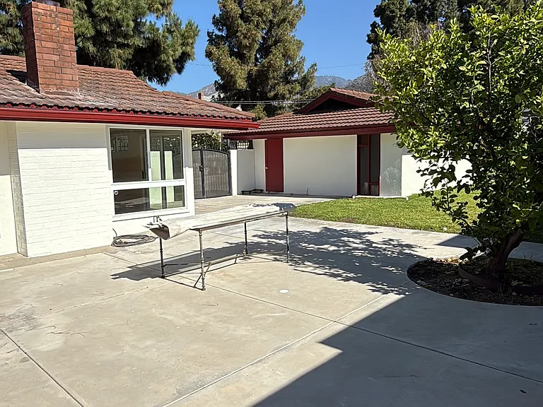 410 N Canyon Blvd — Photo 11