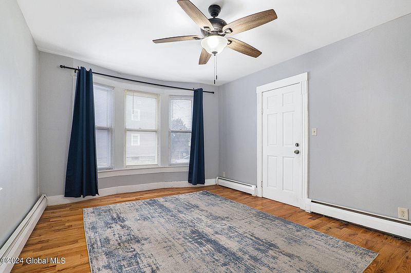 2nd image of 500 Hudson Avenue