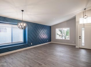 1162 N Hudson Pl, Chandler, AZ 85225