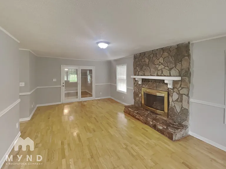 2515 Winterfield Dr — Photo 7