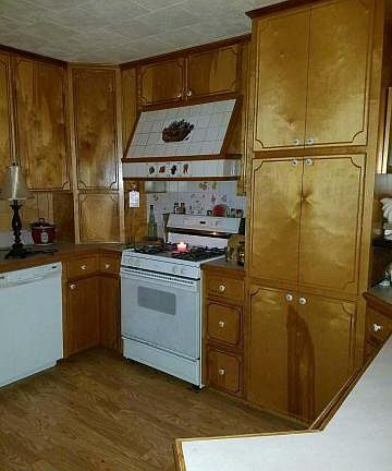5th image of 1805 Charity St