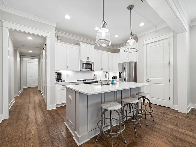 327 Cobalt Ln — Photo 7