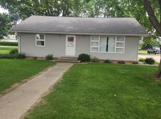 140 Trosky Rd W, Edgerton, MN 56128