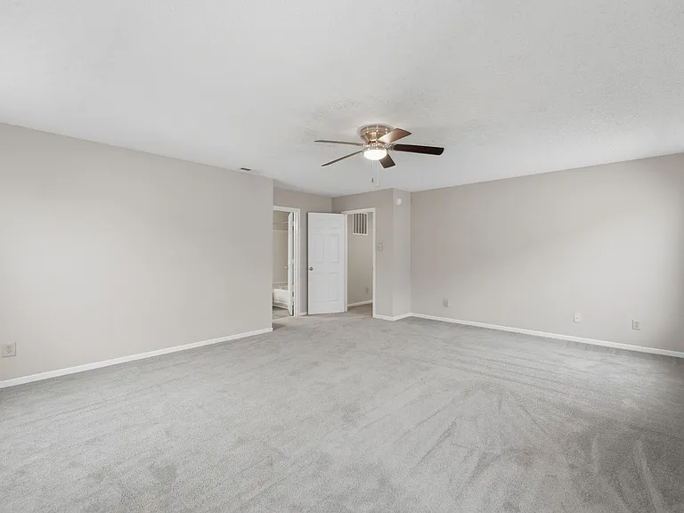 12691 Endurance Dr — Photo 26