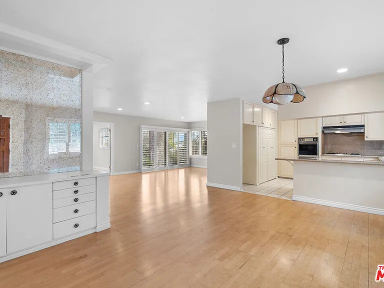 9631 Crystal View Dr — Photo 23