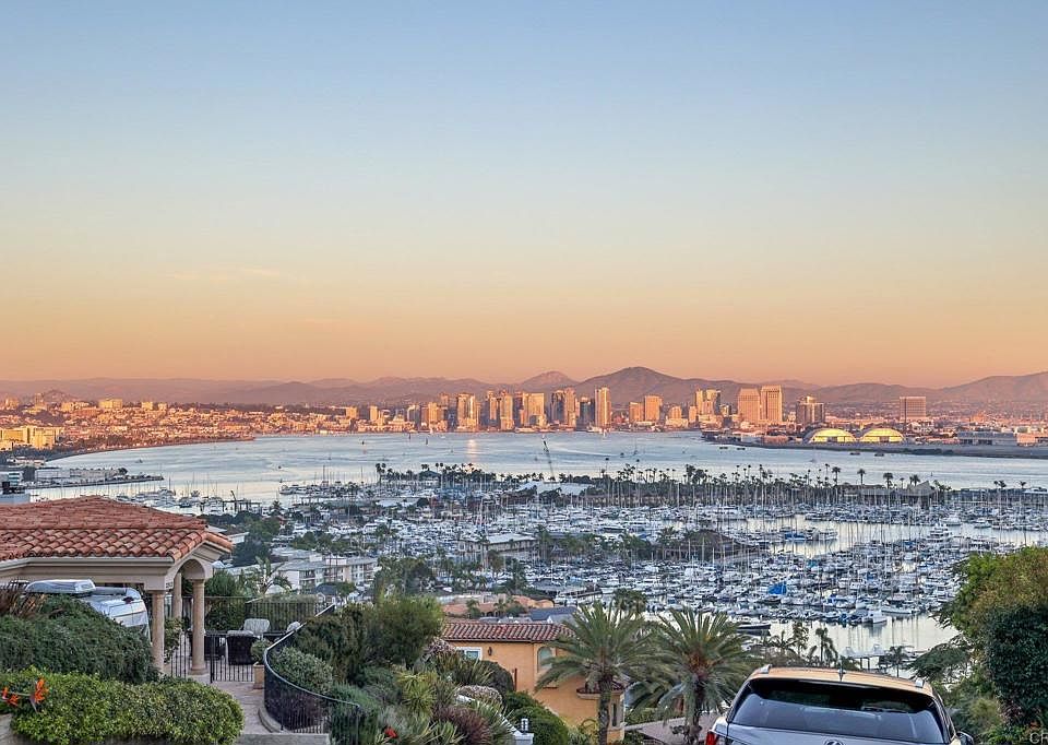 ただようです。 3226 Lucinda St, San Diego, CA 92106 | MLS #PTP2600988 | Zillow