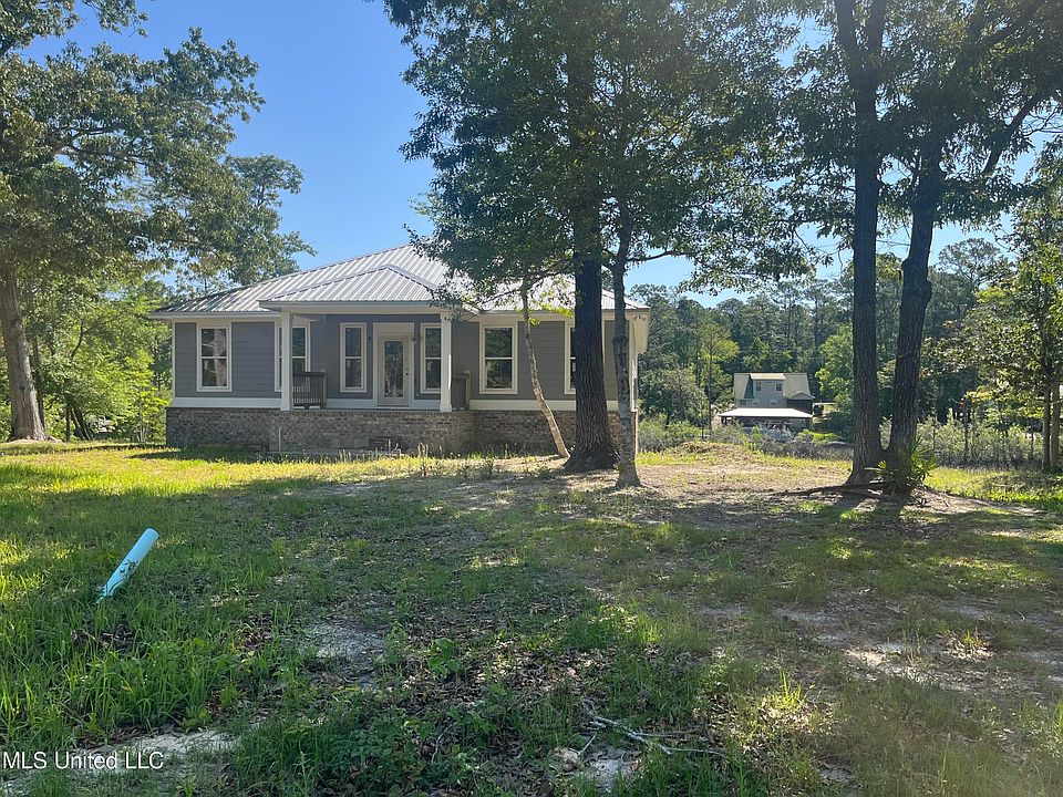 1st image of 2508 Bahama Dr