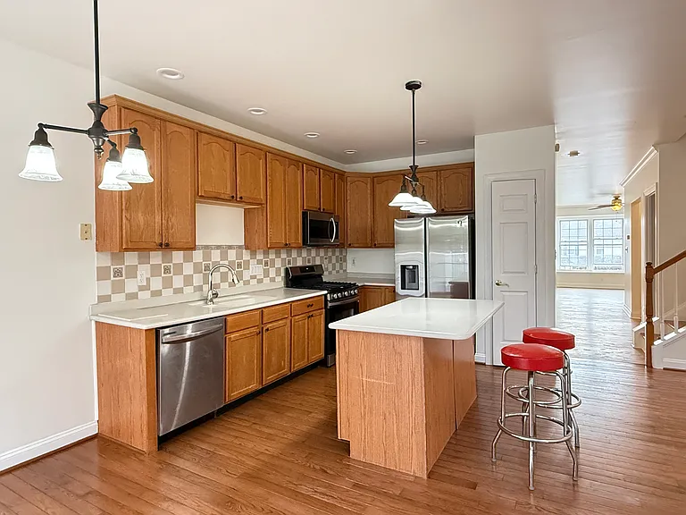 2745 Whittleby Ct — Photo 13