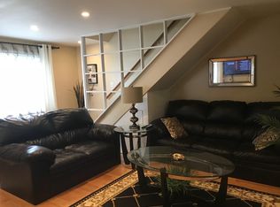 10630 Maple St, Fairfax, VA 22030