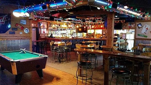 Great Bar & Grill!!!