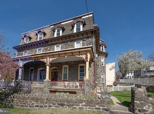 129 Sumac St, Philadelphia, PA 19128