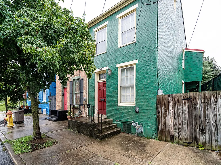 101 S Bentz St — Photo 48