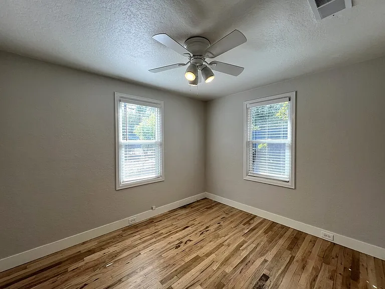 4815 W Alpine St — Photo 22