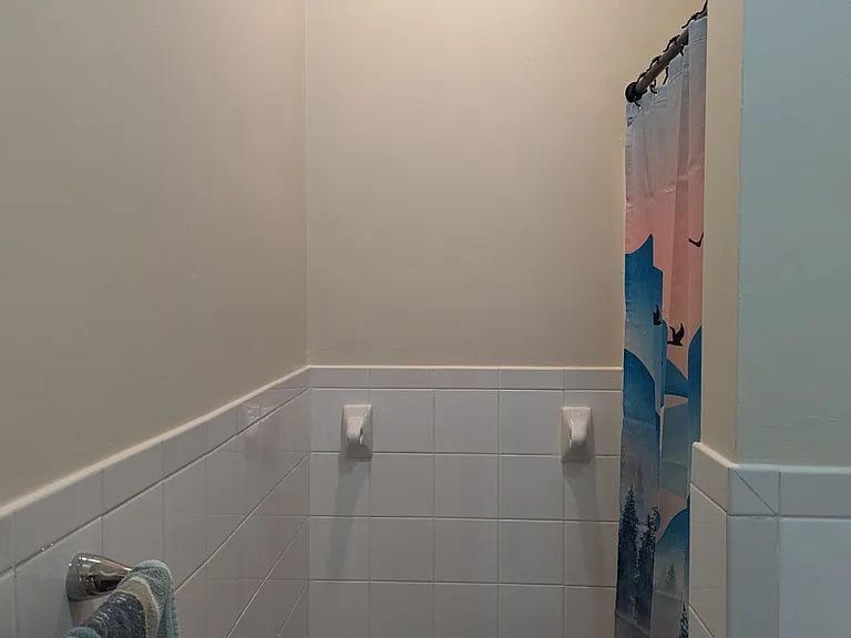 36-38 Salem St #6 — Photo 12
