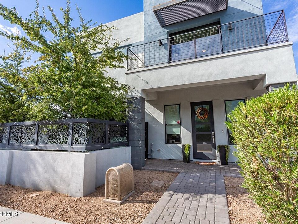 1st image of 340 E OSBORN Road #1