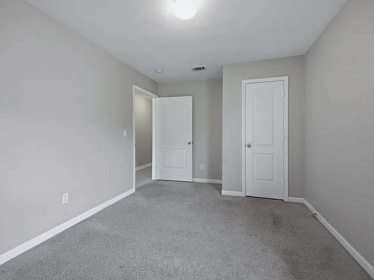 3288 Rainwood Dr — Photo 17