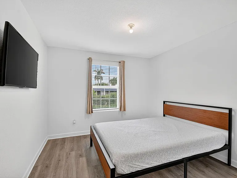 6933 N Harbours Edge Ave #0 — Photo 14