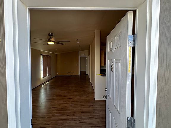 3rd image of 3617 Kathryn Ave