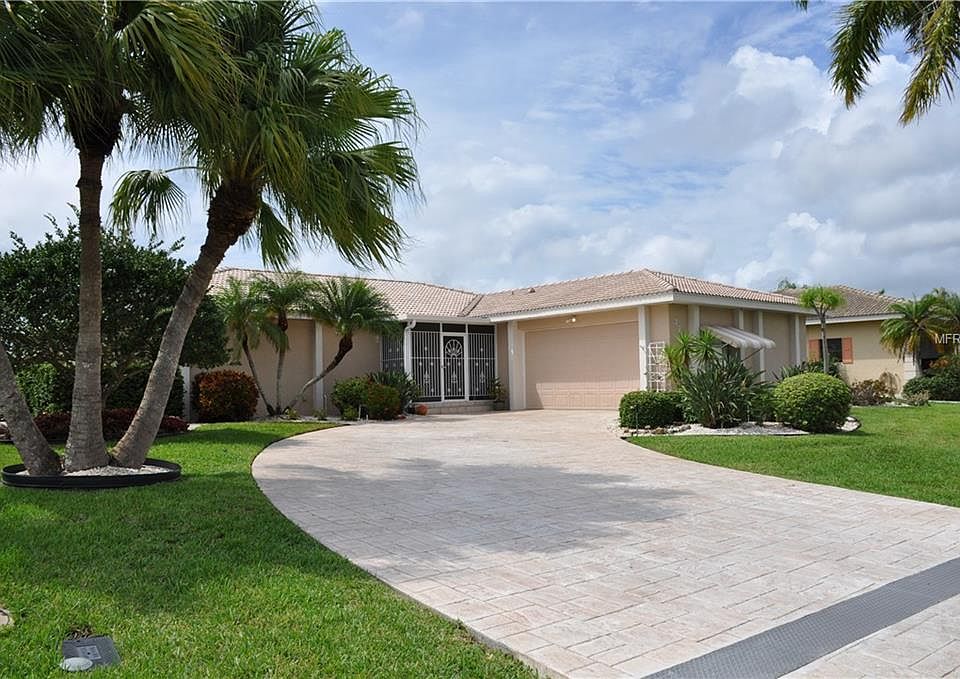1st image of 370 Portofino Dr