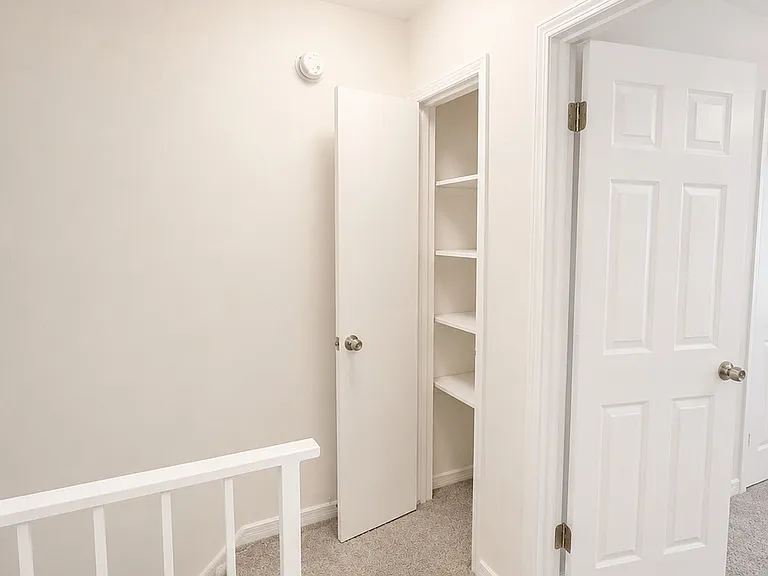 130 Georgia Ave #C — Photo 8