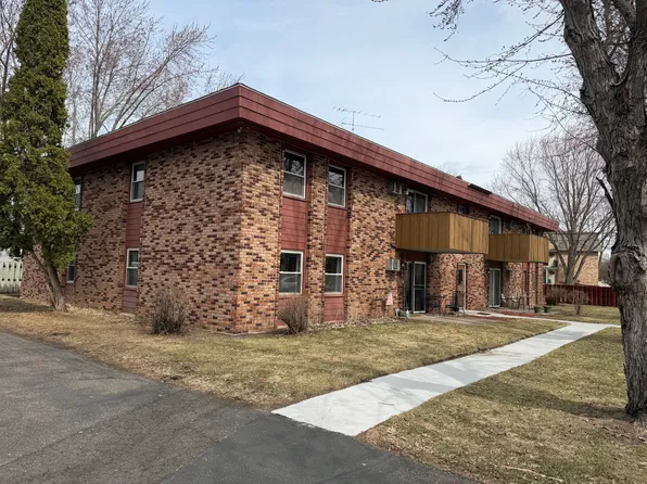 1401 33rd Ave N APT 2, Saint Cloud, MN 56303