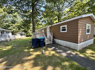 140 Green Mountain Dr, East Stroudsburg, PA 18302