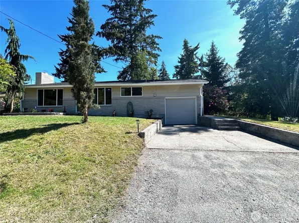 1805 N 167th Street, Shoreline, WA 98133