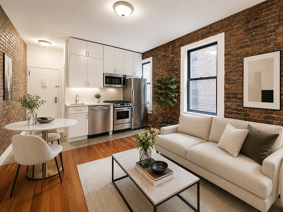 7 Carmine St #15