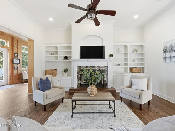 1833 KINGS Court, Jacksonville Beach, FL 32250