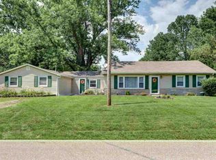 8921 Marx Rd, Evansville, IN 47720