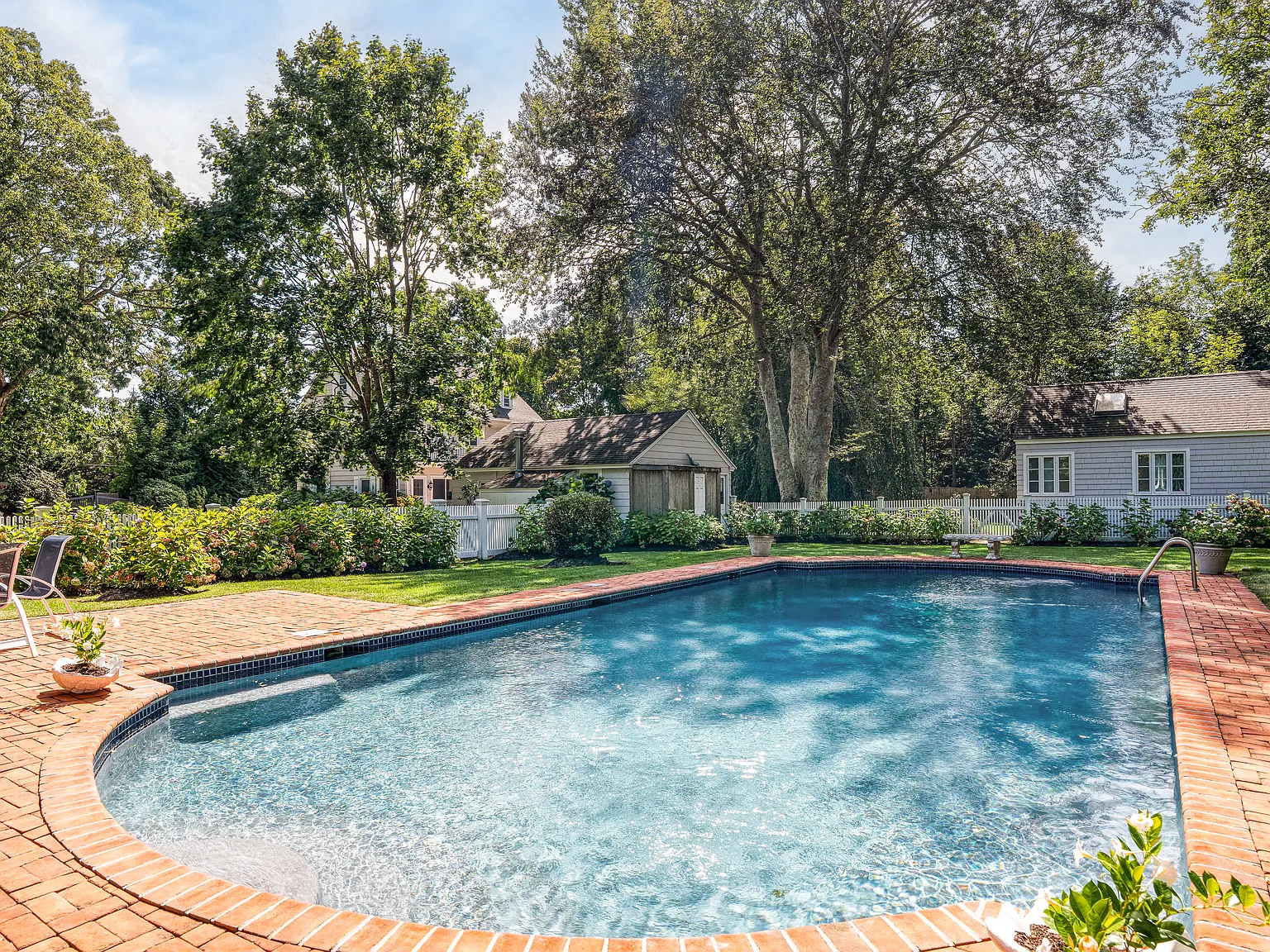 Perfect Hamptons Getaway!! — Photo 2