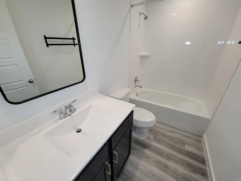 3225 Creston Gate Dr — Photo 33