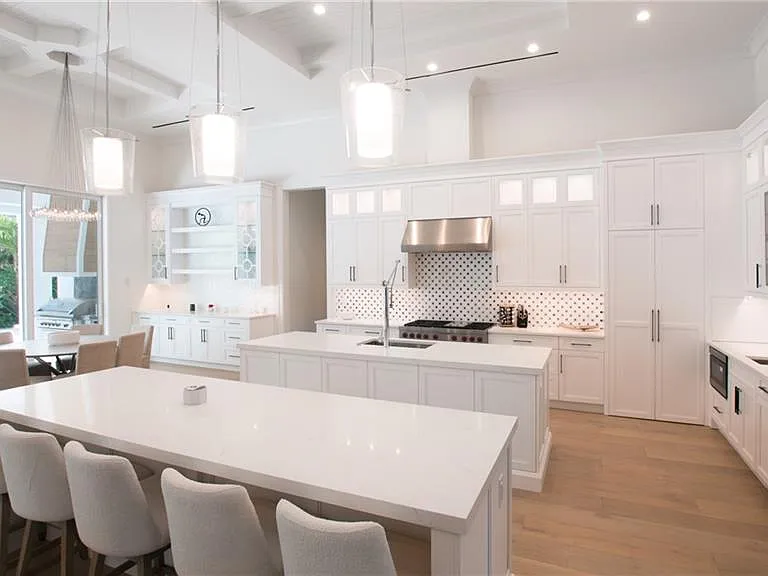 700 Wedge Dr — Photo 7