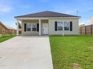 7582 Kelsey Dr, Panama City, FL 32404