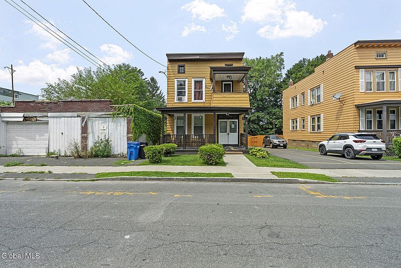 2nd image of 4 Wilkins Avenue