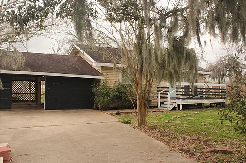 6377 County Road 659 Photo 1