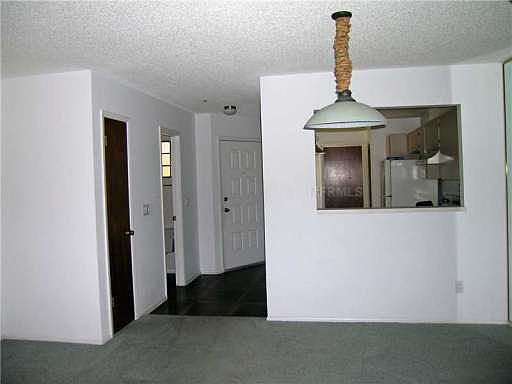 5th image of 555 Northbridge Dr