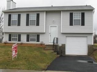 8625 Maroon Ct, Powell, OH 43065