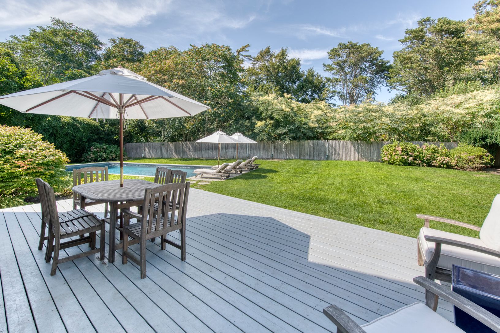  Deck