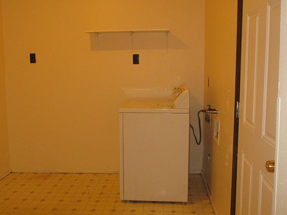 5th image of 2309 Kingsford Dr