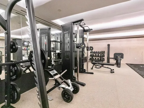 953 Dean Street image 8 of 9