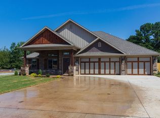 5676 Poppy Ave, Springdale, AR 72762