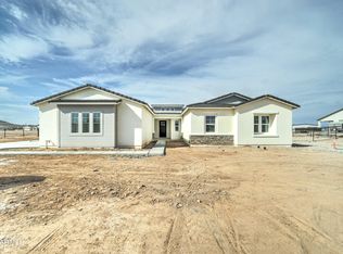 4075 W Silverdale Rd, San Tan Valley, AZ 85144