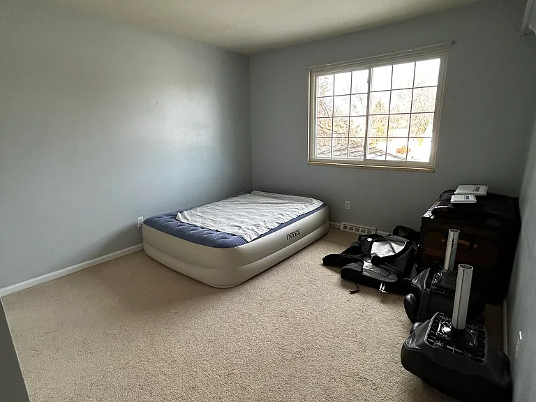 1435 S Macon St — Photo 1