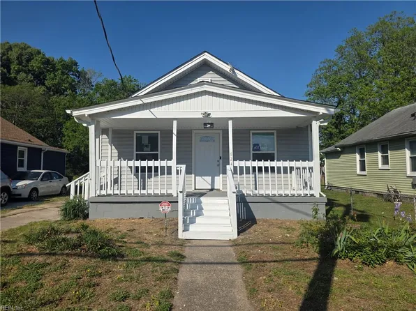 624 Celey St, Hampton, VA 23661